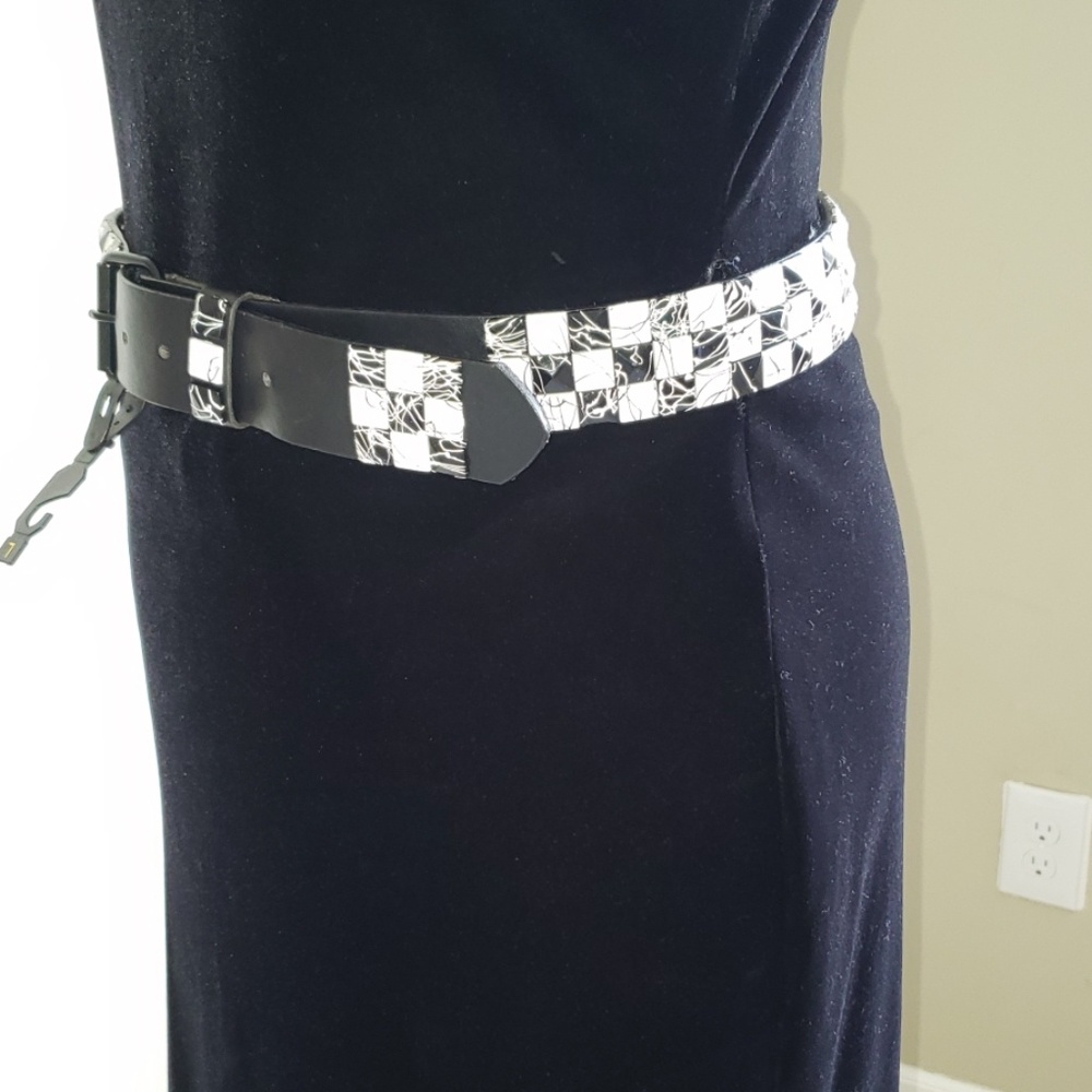 Belt - Picture 4 of 7